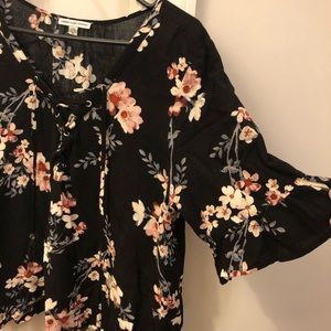 American Eagle Floral Shirt